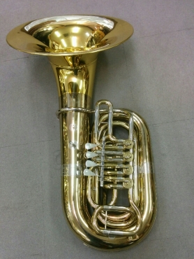 Cerveny_C_ACB681_FrontBell